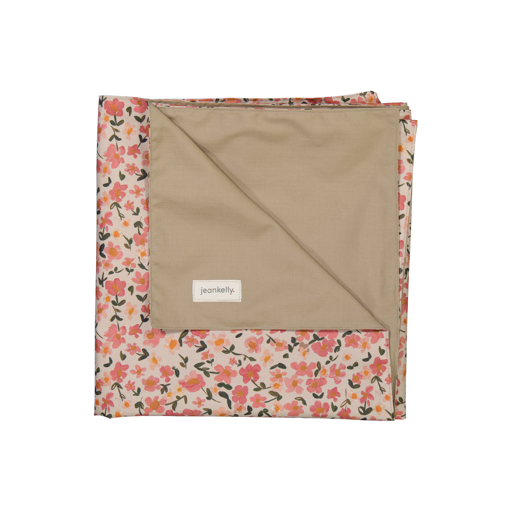 NEW Jeankelly Multi Purpose Mat/Picnic Blanket + Tote Bag