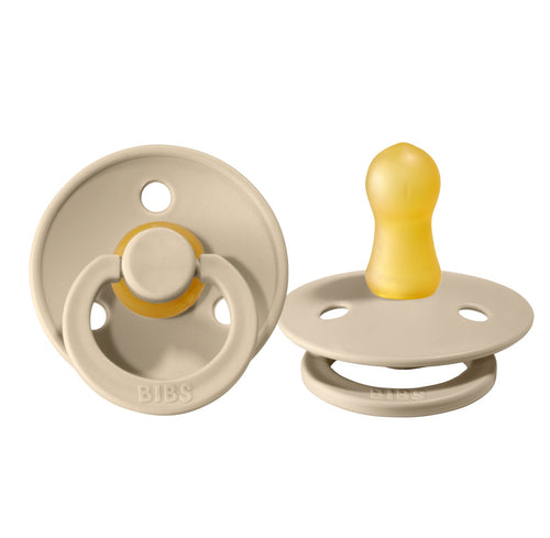 Dummy gift set - tan d clip + bibs dummy