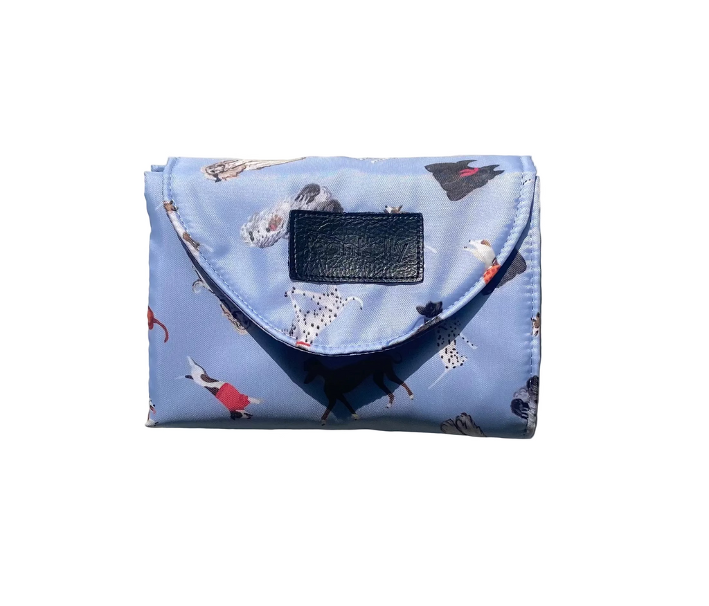 Jeankelly Doggie Changing Pouch With Matching Magnetic Mat + Grab Handle