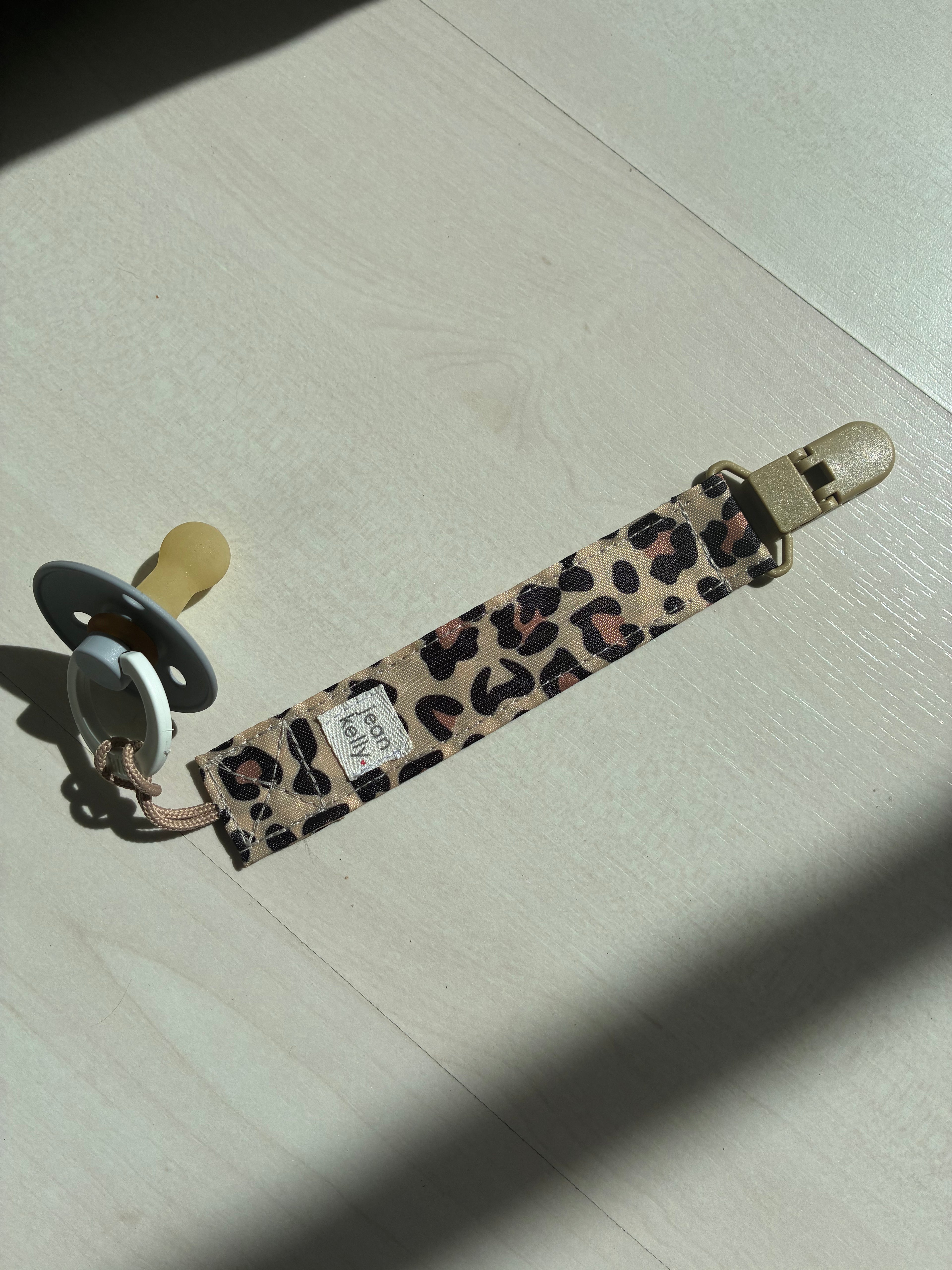 Leather Dummy Clip - Leopard Material