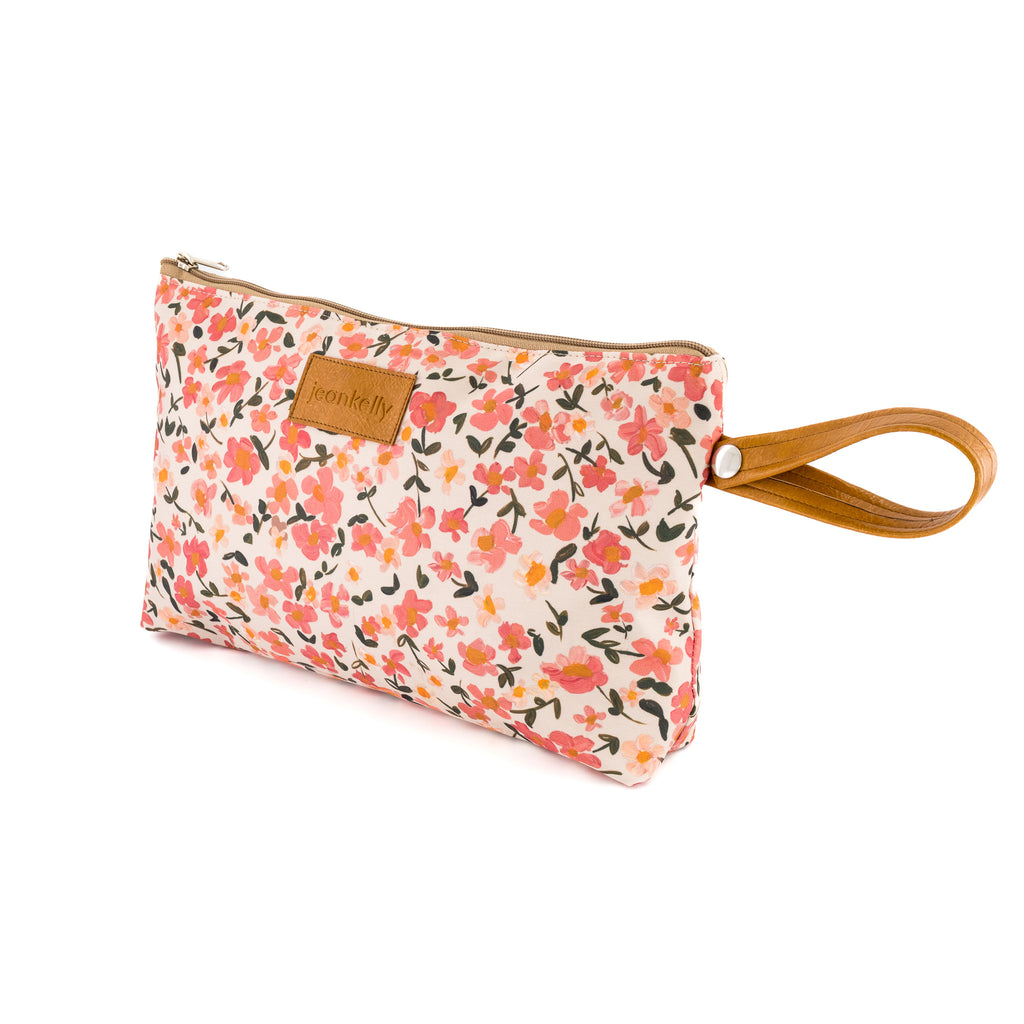 Jeankelly Changing Pouch With Tan Handle - Floral
